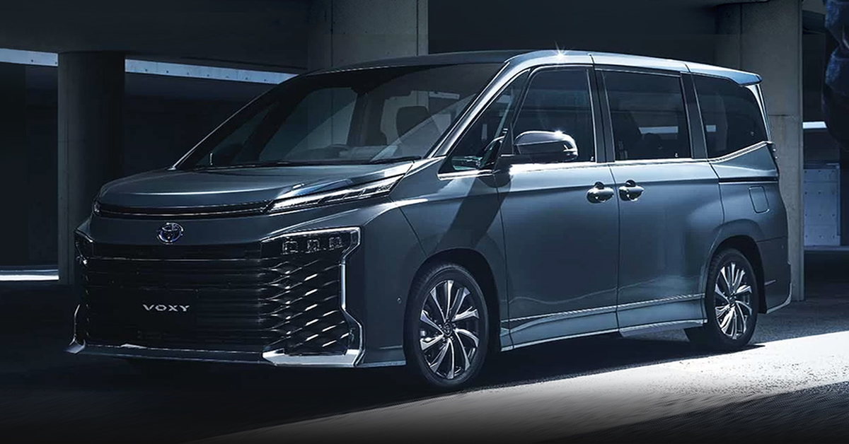 5 Tahun Pengalaman Dirly Idol Pakai Toyota Voxy, Begini Cerita Lengkapnya