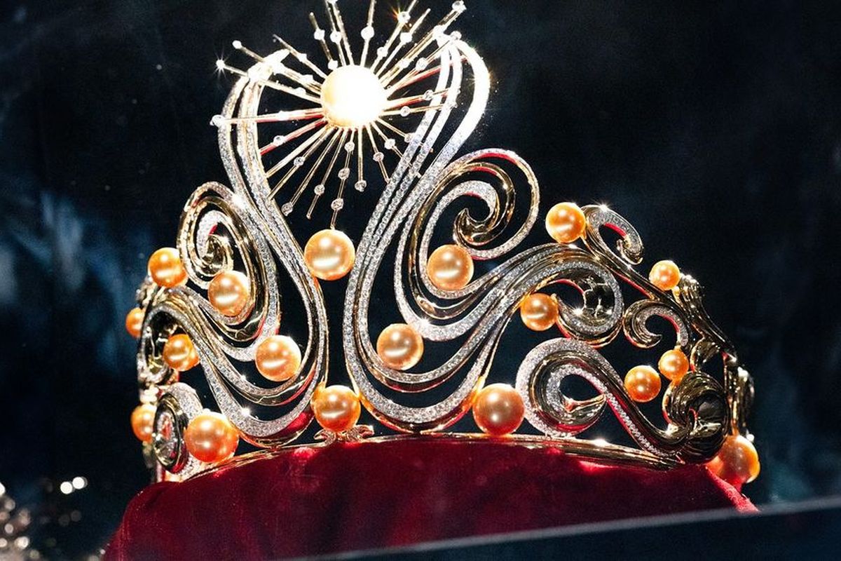 7 Fakta Makna Mahkota Miss Universe 2025 Indonesia, Singapura, dan Hong Kong